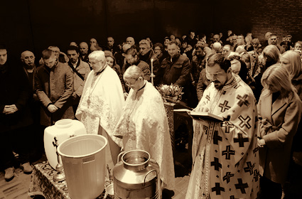 Богојављење у параклису Пресвете Богородице у Минхену  и вечерња служба у Розенхајму