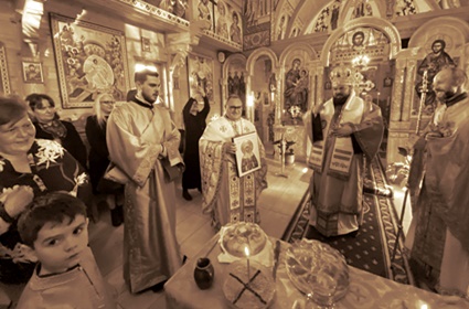 Света архијерејска Литургија и беседа Владике Јована – Траунројт